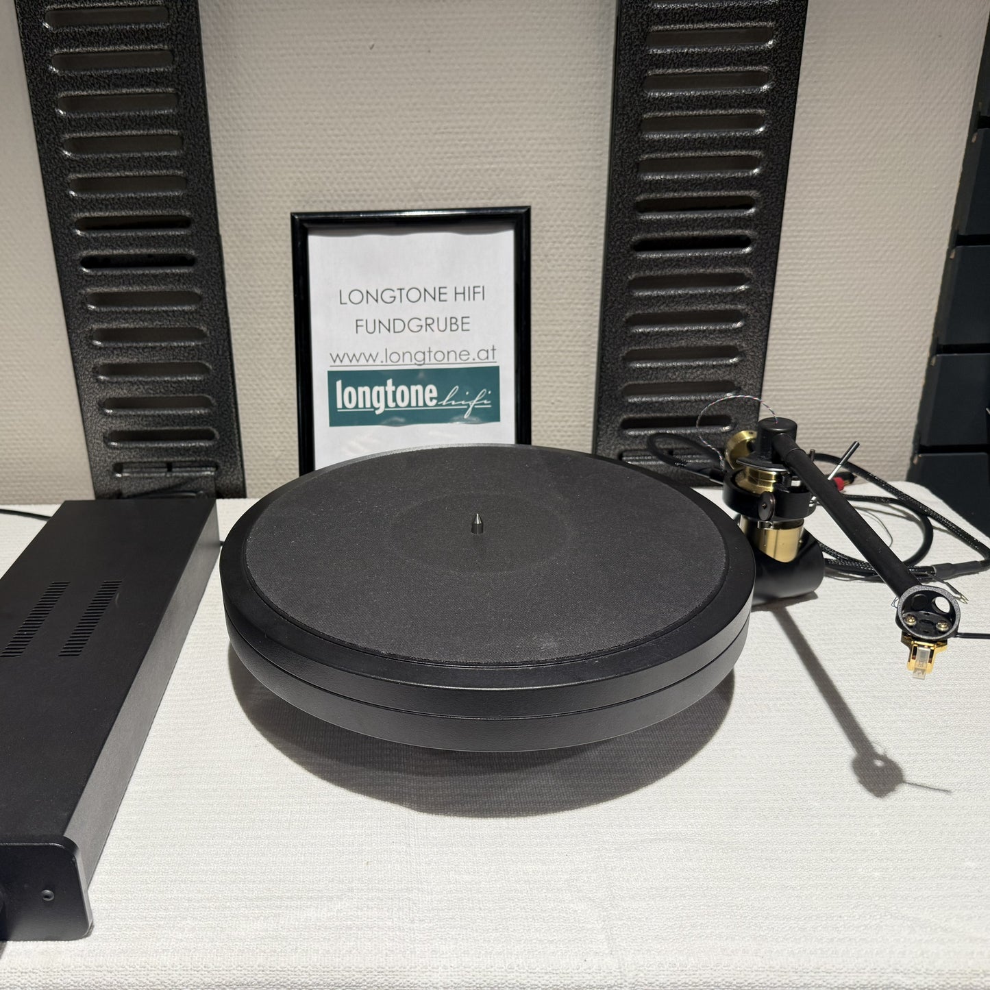 Kuzma Stabi S inkl. Stogi S und Ref. Netzteil (Fundgrube)